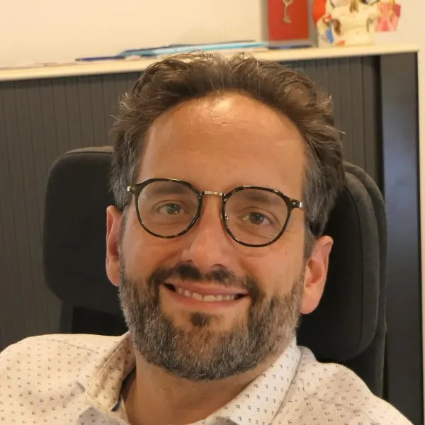 Dr. Koen Thomeer